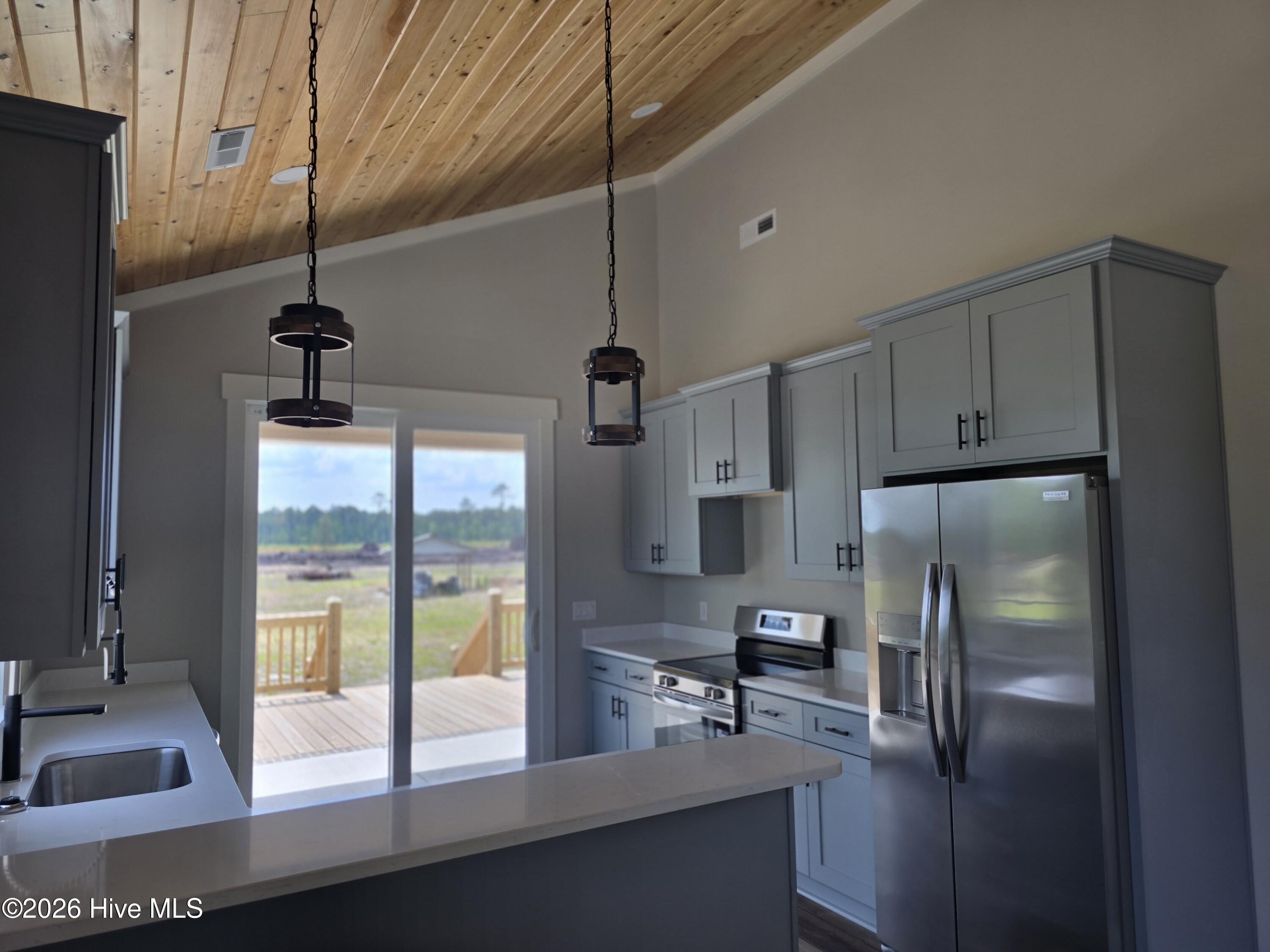 589 Stokestown Road Wallace, NC 28466 - Photo 15 of 34 20260413_131756