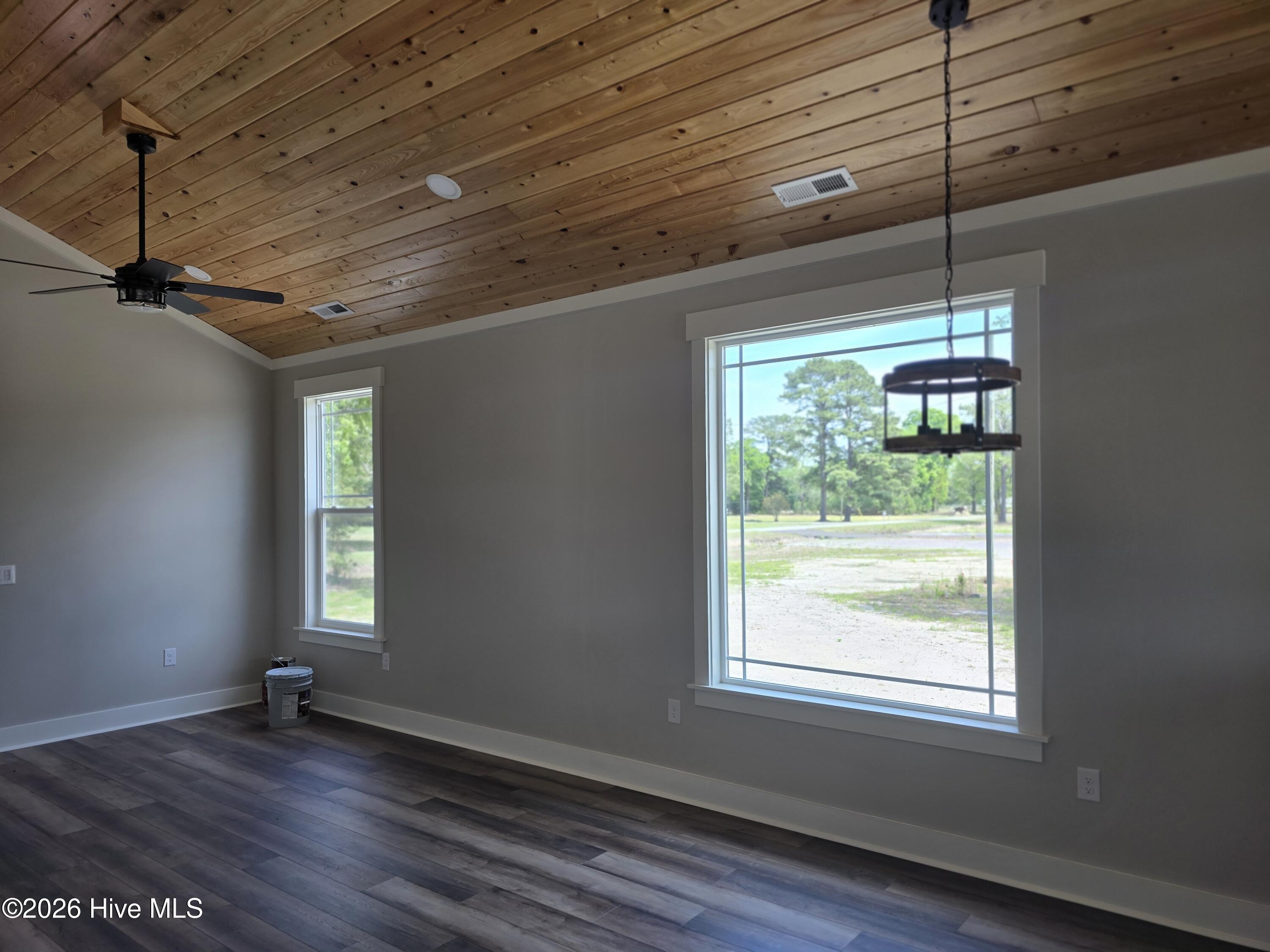 589 Stokestown Road Wallace, NC 28466 - Photo 8 of 34 20260413_131624