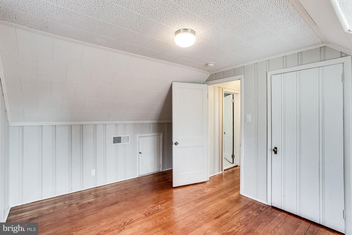 214 Warren Road Cockeysville, MD 21030 - Photo 20 of 35 Second Bedroom