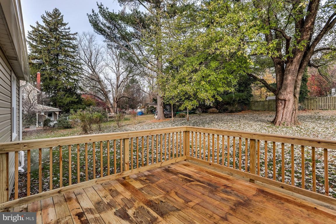 214 Warren Road Cockeysville, MD 21030 - Photo 30 of 35 Deck with view of rear yard