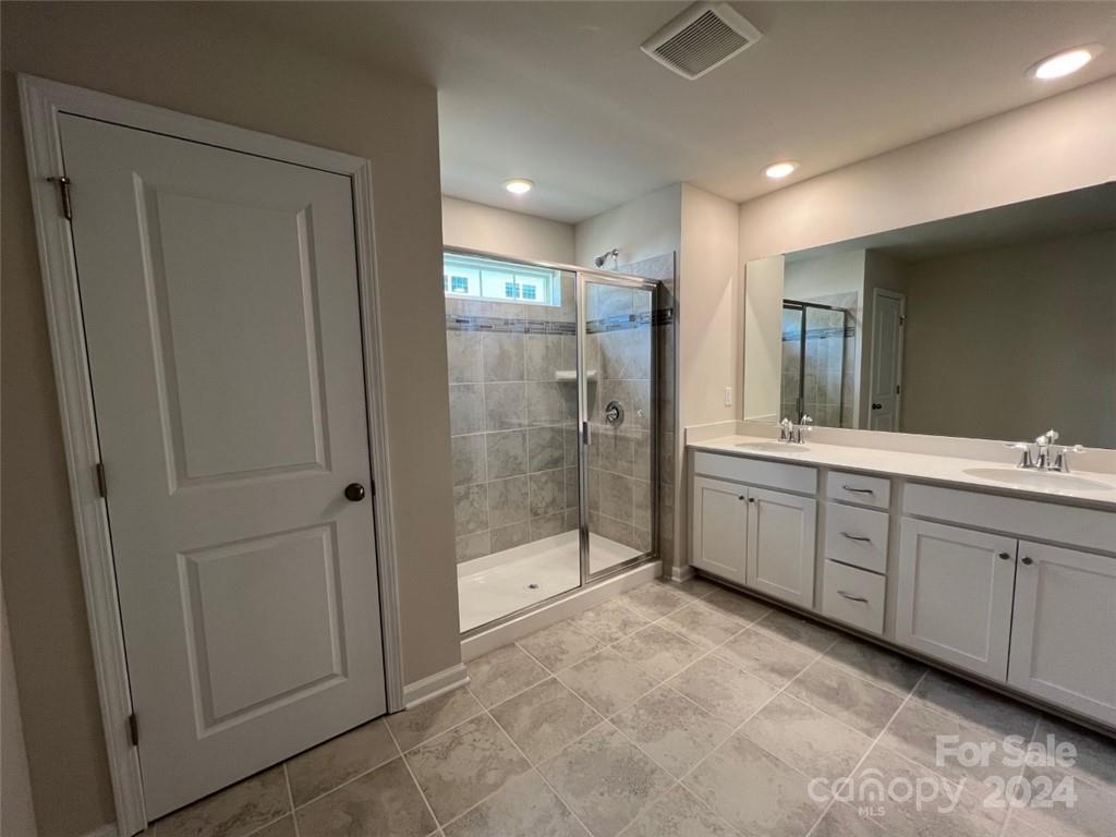 6052 Chelsea Oaks Ridge, Unit 2069 Tega Cay, SC 29708 - Photo 4 of 12