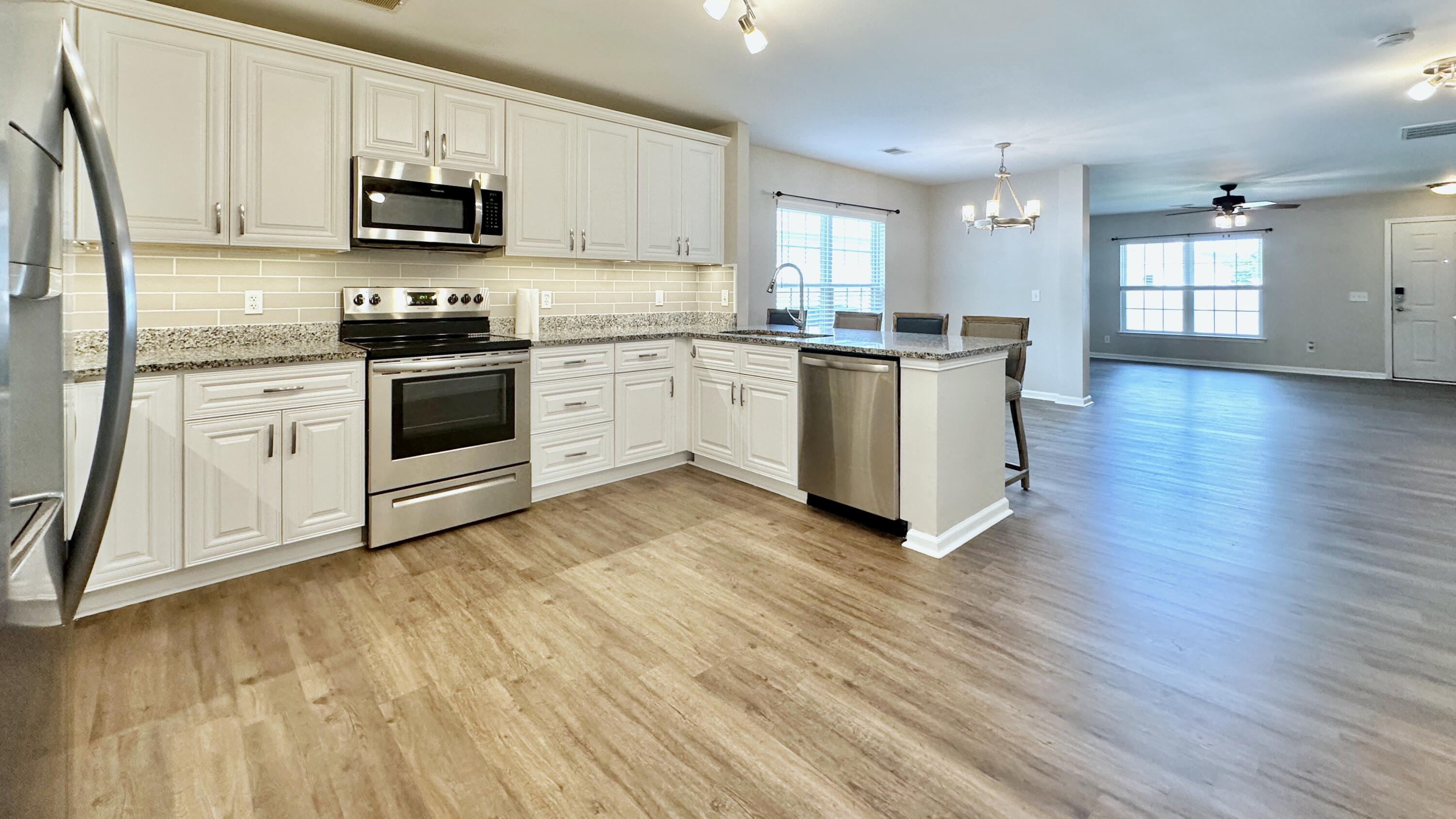 119 Thistle Road Goose Creek, SC 29445 - Photo 8 of 31 08 Kitchen b