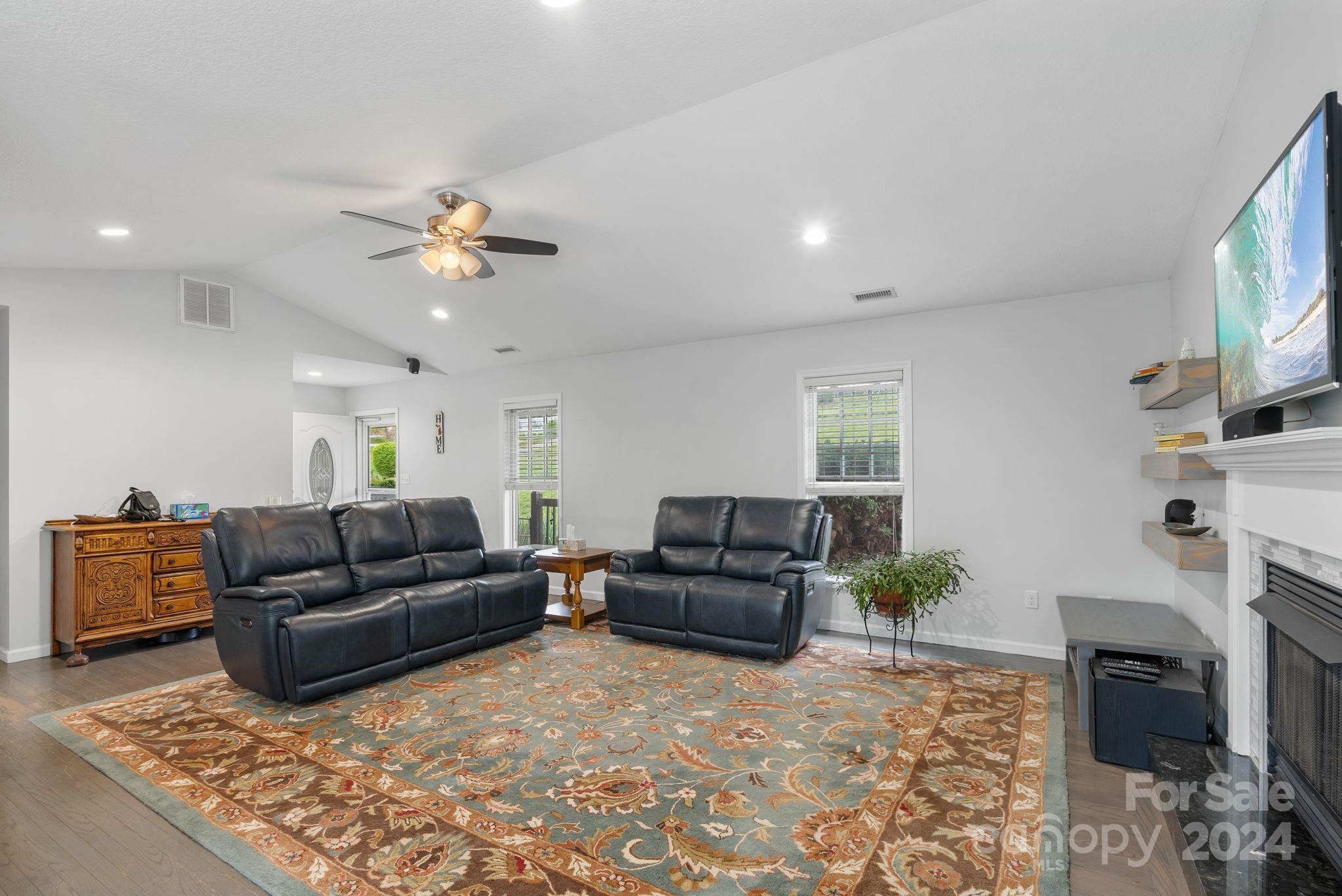 730 Jenkins Valley Road Alexander, NC 28701 - Photo 8 of 31 Gallery Image 8
