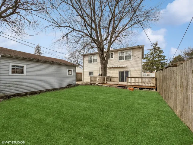 $414,900 | 665 Cindy Lane, Wheeling, IL 60090