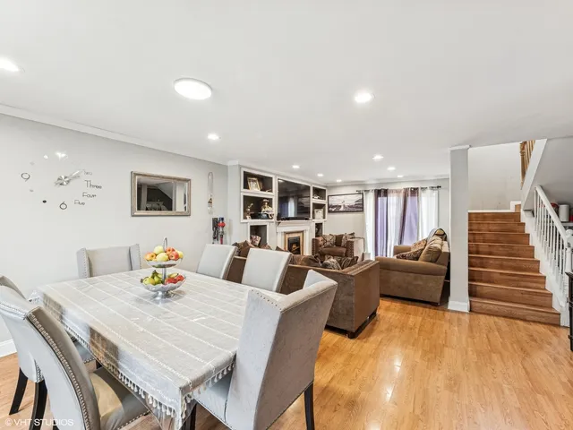 $414,900 | 665 Cindy Lane, Wheeling, IL 60090