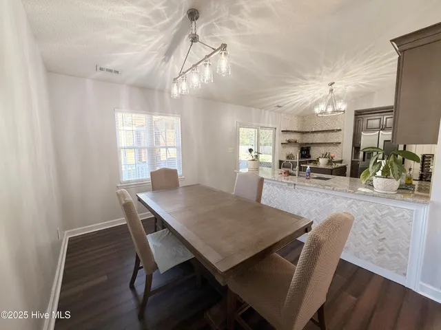 $285,000 | 1050 Shirley Drive, Jacksonville, NC 28540