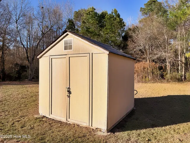 $285,000 | 1050 Shirley Drive, Jacksonville, NC 28540