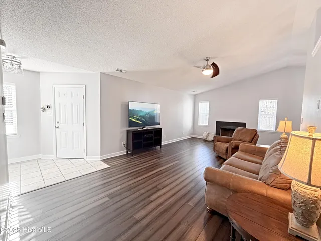 $285,000 | 1050 Shirley Drive, Jacksonville, NC 28540