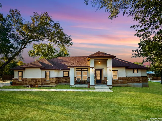 $649,500 | 246 Cibolo Way, La Vernia, TX 78121