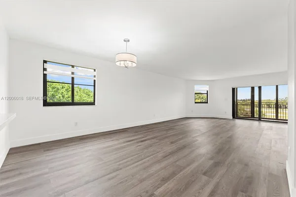 $3,200 | 16171 Blatt Boulevard, Unit 401, Weston, FL 33326