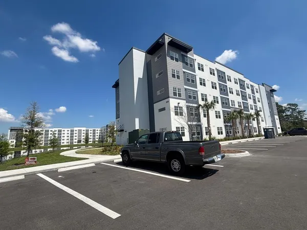 $2,300 | 5587 Millenia Park, Unit 508, Orlando, FL 32839