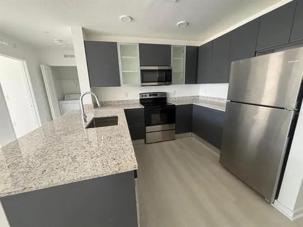 $2,300 | 5587 Millenia Park, Unit 508, Orlando, FL 32839