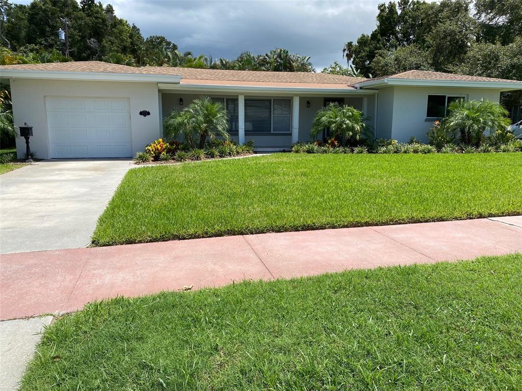 410 Poinsettia Road Belleair, FL 33756 - Photo 1 of 1