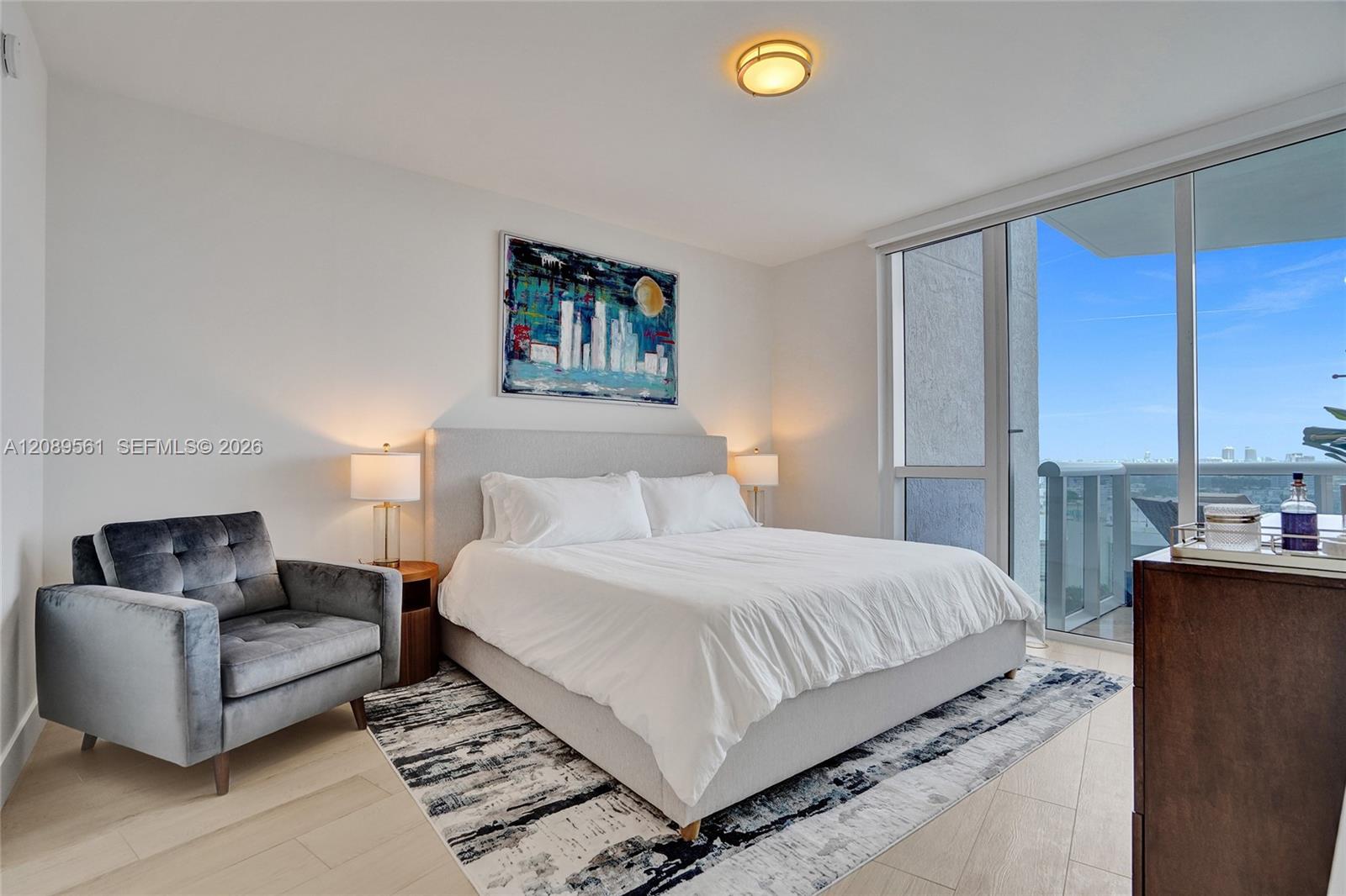400 Alton Road, Unit 1505 Miami Beach, FL 33139 - Photo 9 of 25 Gallery Image 9