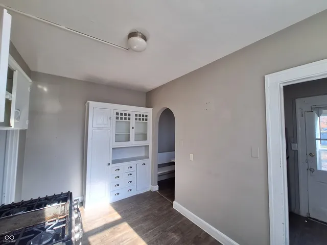 $1,495 | 4841 North College Avenue, Indianapolis, IN 46205