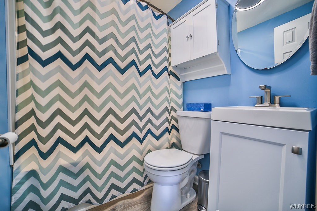 7482 Chestnut Ridge Road Lockport Town, NY 14094 - Photo 13 of 32