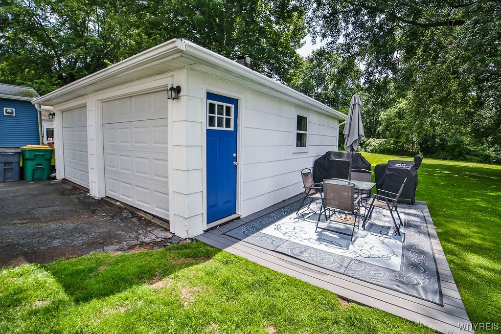 7482 Chestnut Ridge Road Lockport Town, NY 14094 - Photo 30 of 32