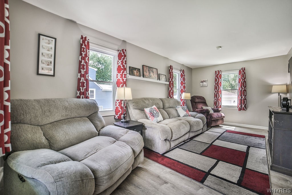 7482 Chestnut Ridge Road Lockport Town, NY 14094 - Photo 10 of 32