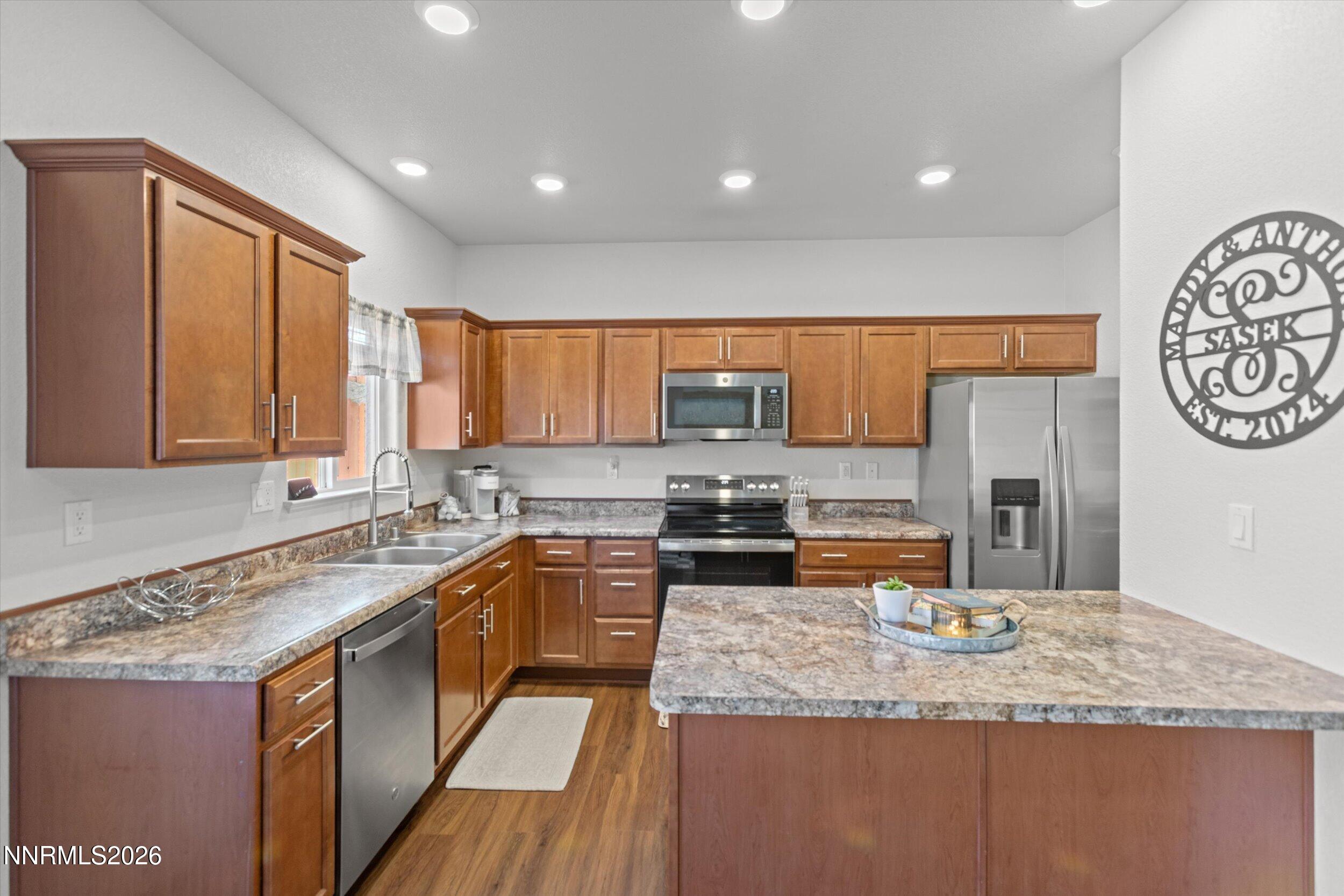 18579 Outpost Court Reno, NV 89508 - Photo 10 of 43 07-0Y7A1976