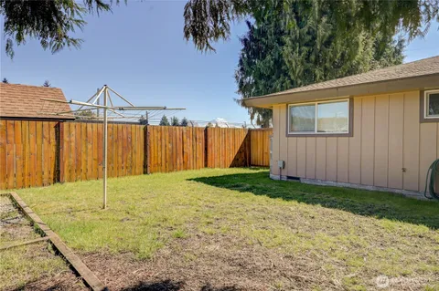 $649,950 | 2023-2021 14th Avenue Northwest, Puyallup, WA 98371