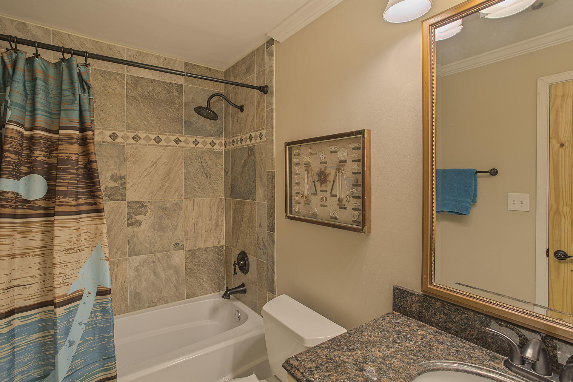195 Durango Road, Unit 3D Destin, FL 32541 - Photo 8 of 22 a bathroom with a bathtub and shower