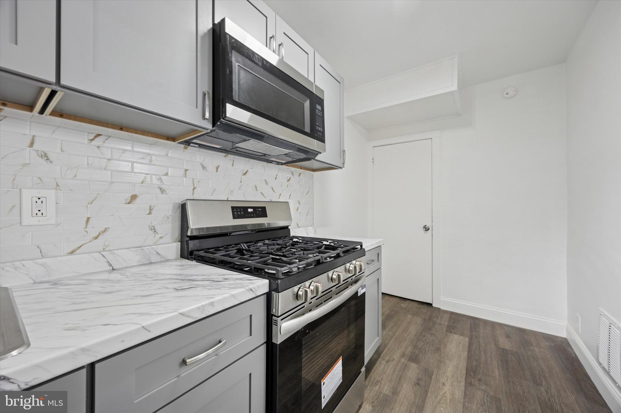 2515 South 68th Street Philadelphia, PA 19142 - Photo 5 of 13