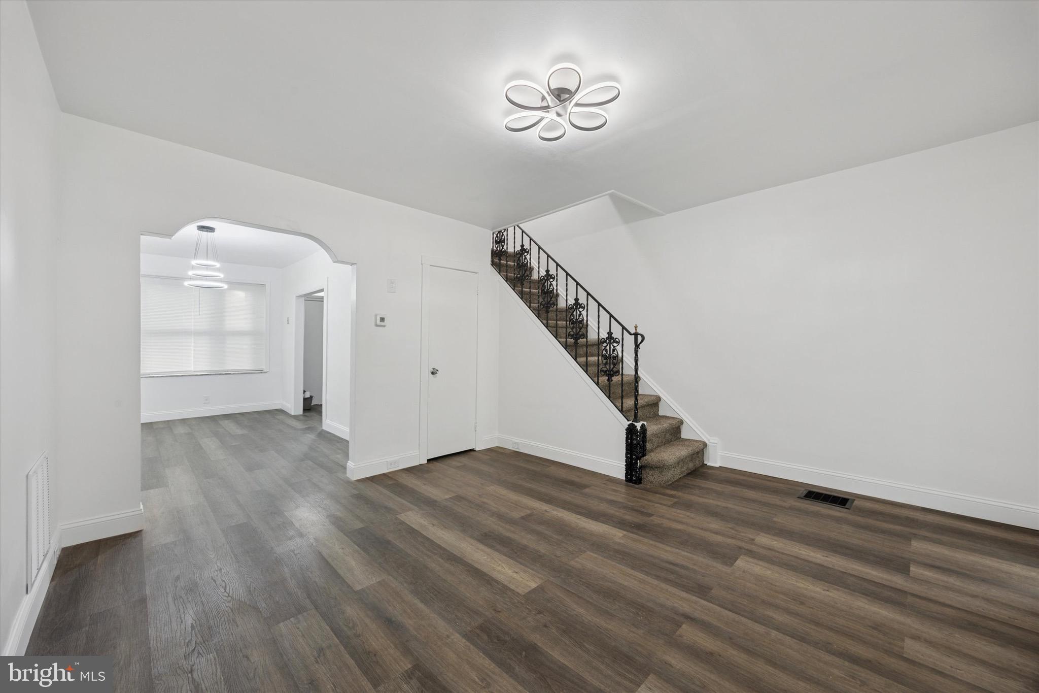 2515 South 68th Street Philadelphia, PA 19142 - Photo 6 of 13