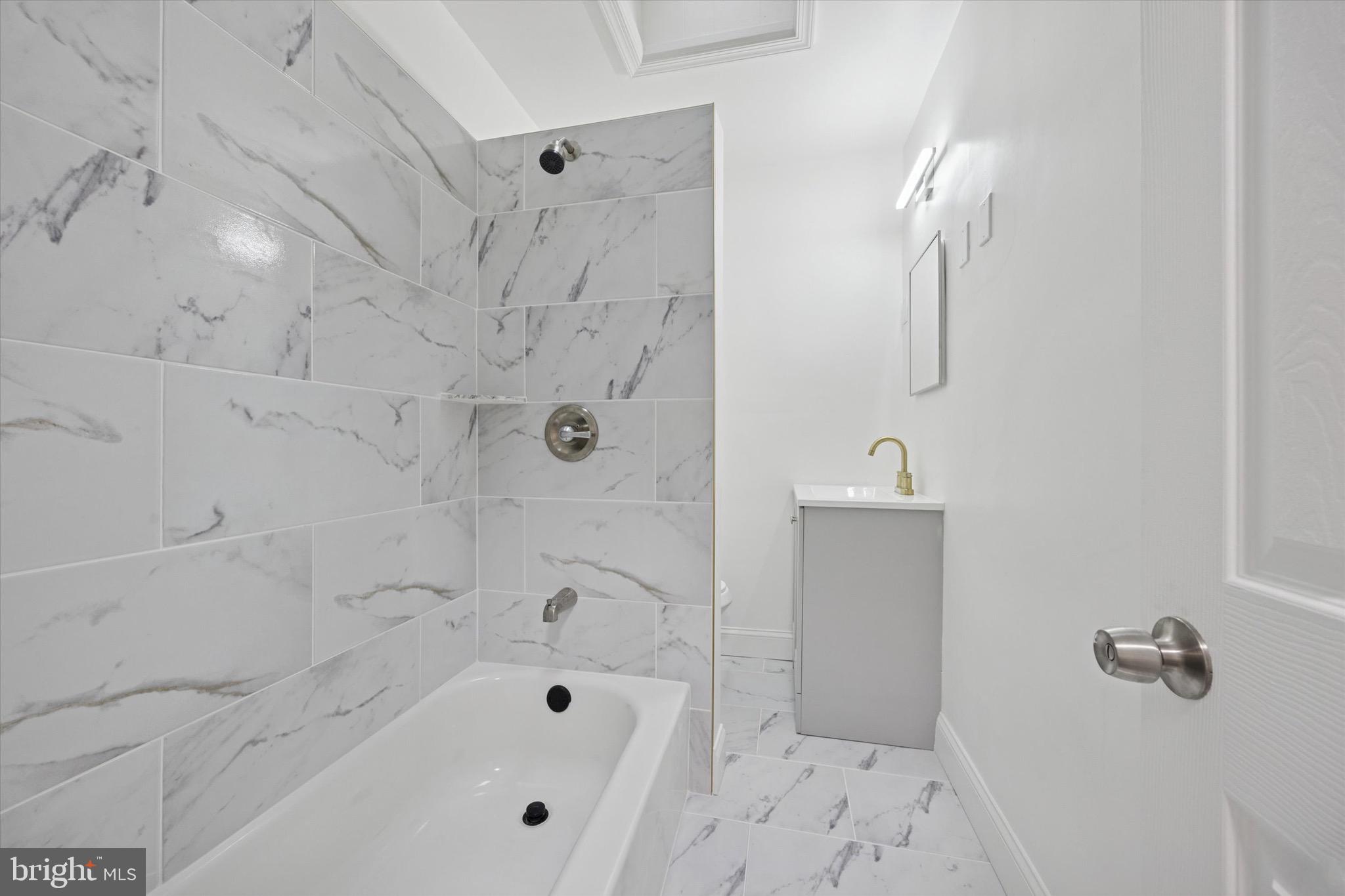 2515 South 68th Street Philadelphia, PA 19142 - Photo 7 of 13