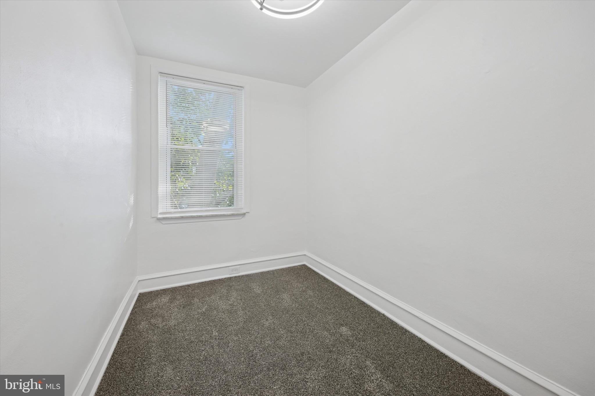 2515 South 68th Street Philadelphia, PA 19142 - Photo 8 of 13