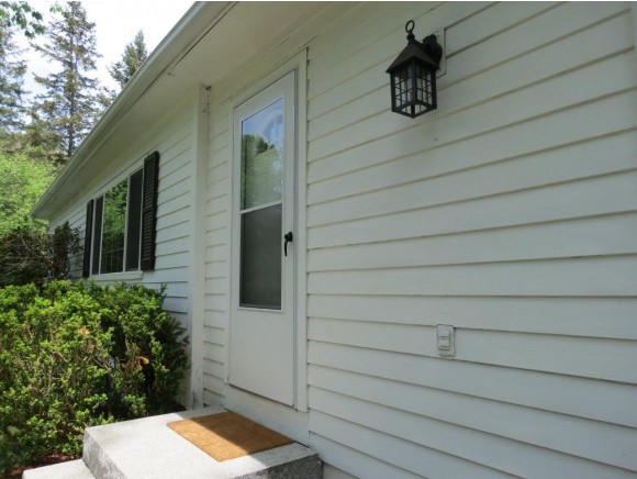 231 Mountain Road York, ME 03902 - Photo 14 of 29 Gallery Image 14