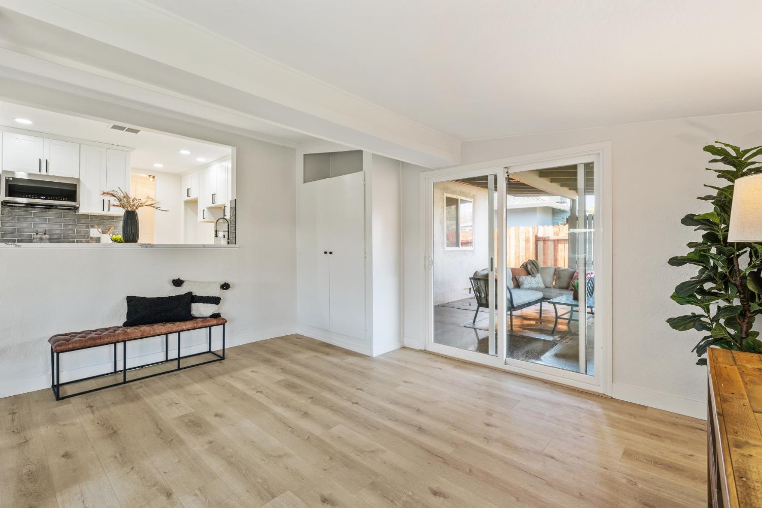 4317 Dennis Way Sacramento, CA 95821 - Photo 12 of 24