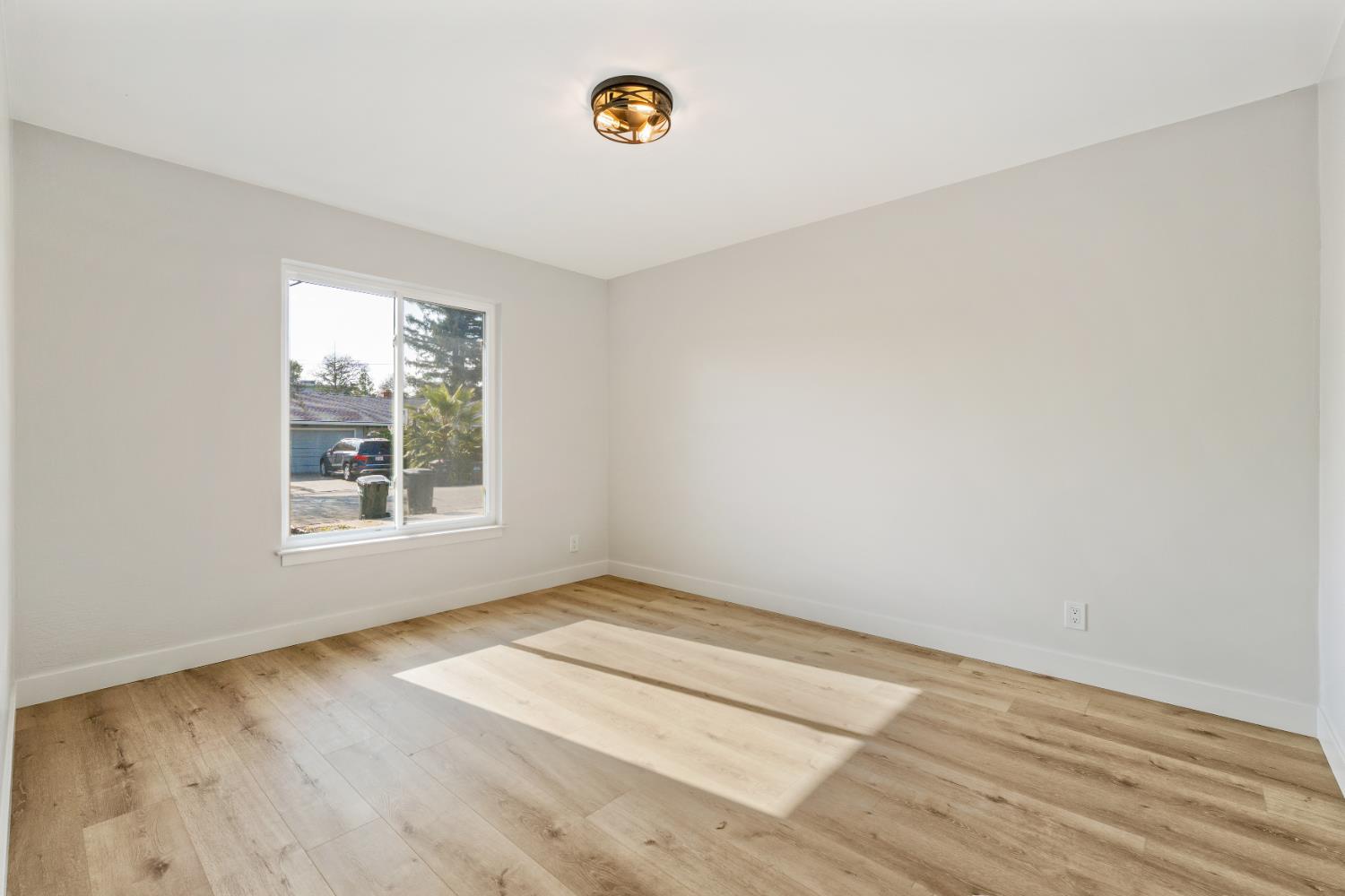 4317 Dennis Way Sacramento, CA 95821 - Photo 16 of 24