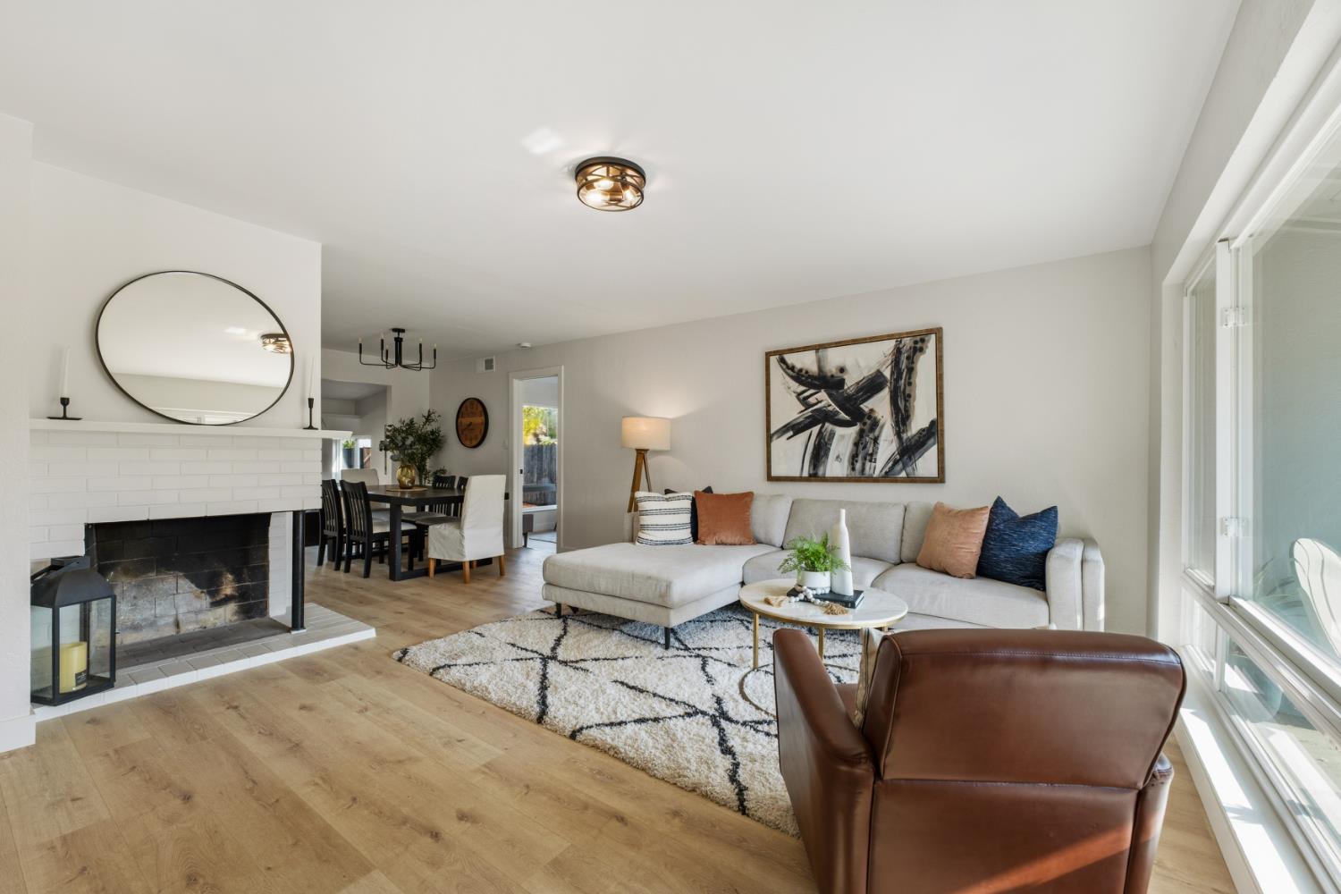 4317 Dennis Way Sacramento, CA 95821 - Photo 3 of 24