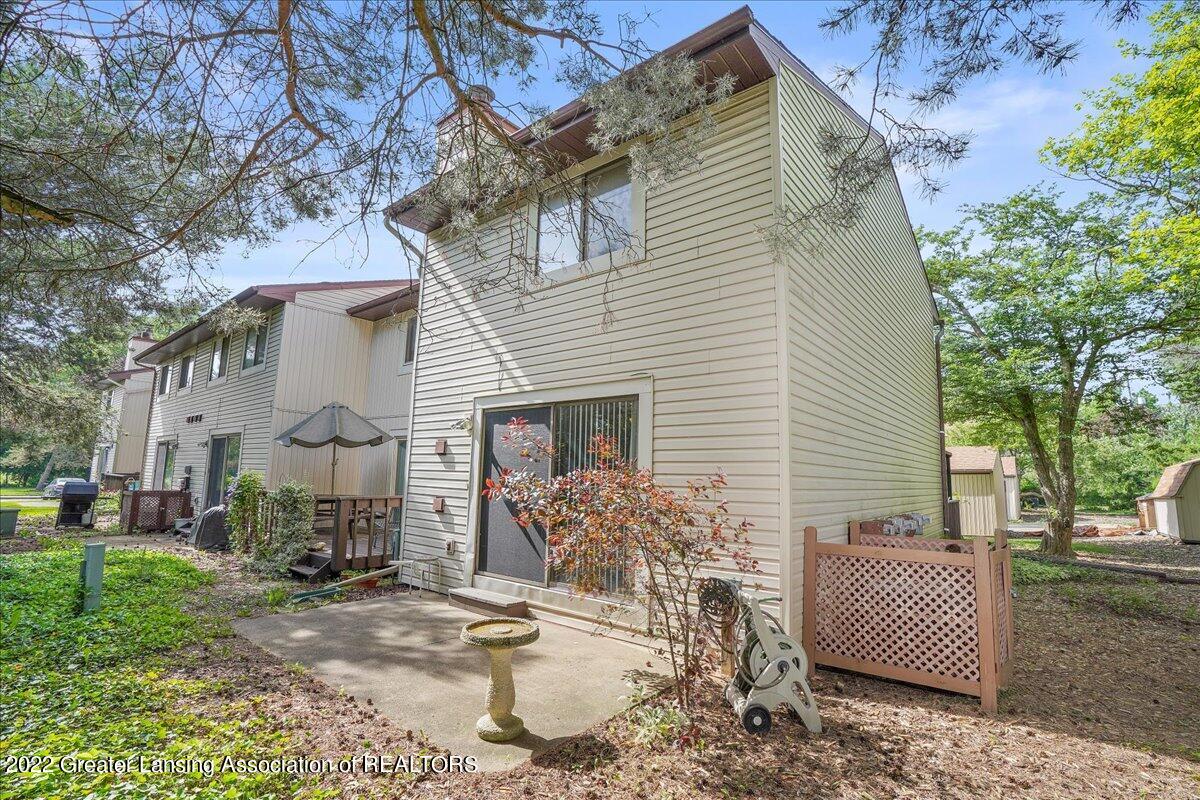 850 Armstrong Road Lansing, MI 48911 - Photo 9 of 17 09-A7R05002