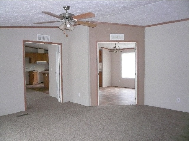 719 Sparrow Road Clinton, SC 29325 - Photo 2 of 18 Gallery Image 2