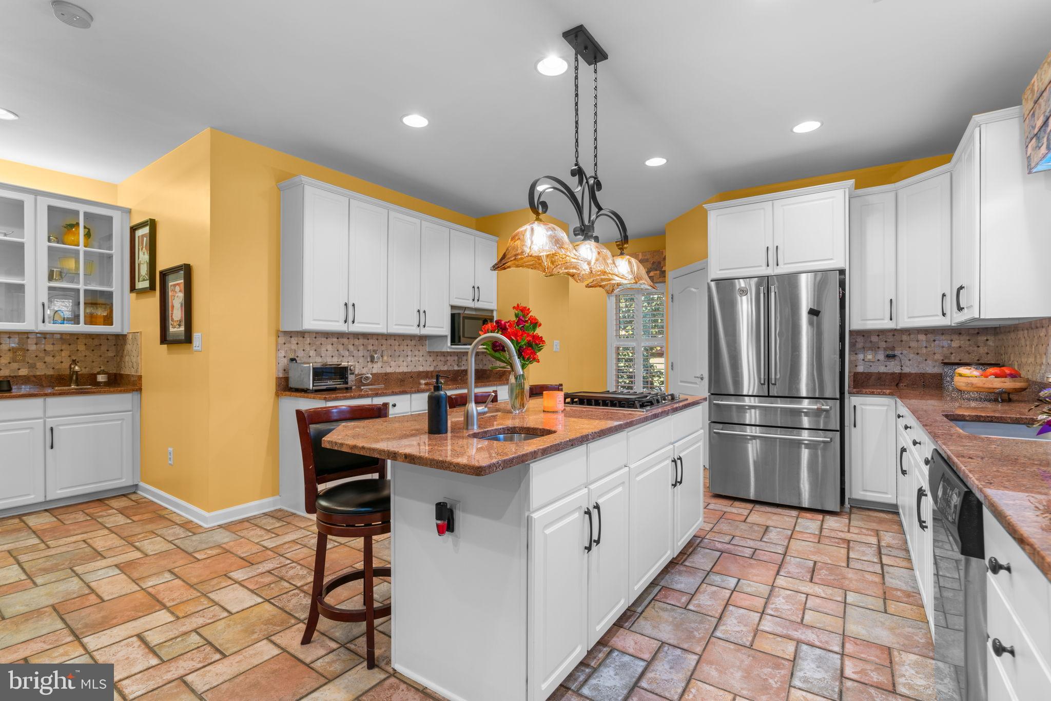 8061 Hunterbrooke Lane Fulton, MD 20759 - Photo 11 of 77 Stainless Steel Appliances