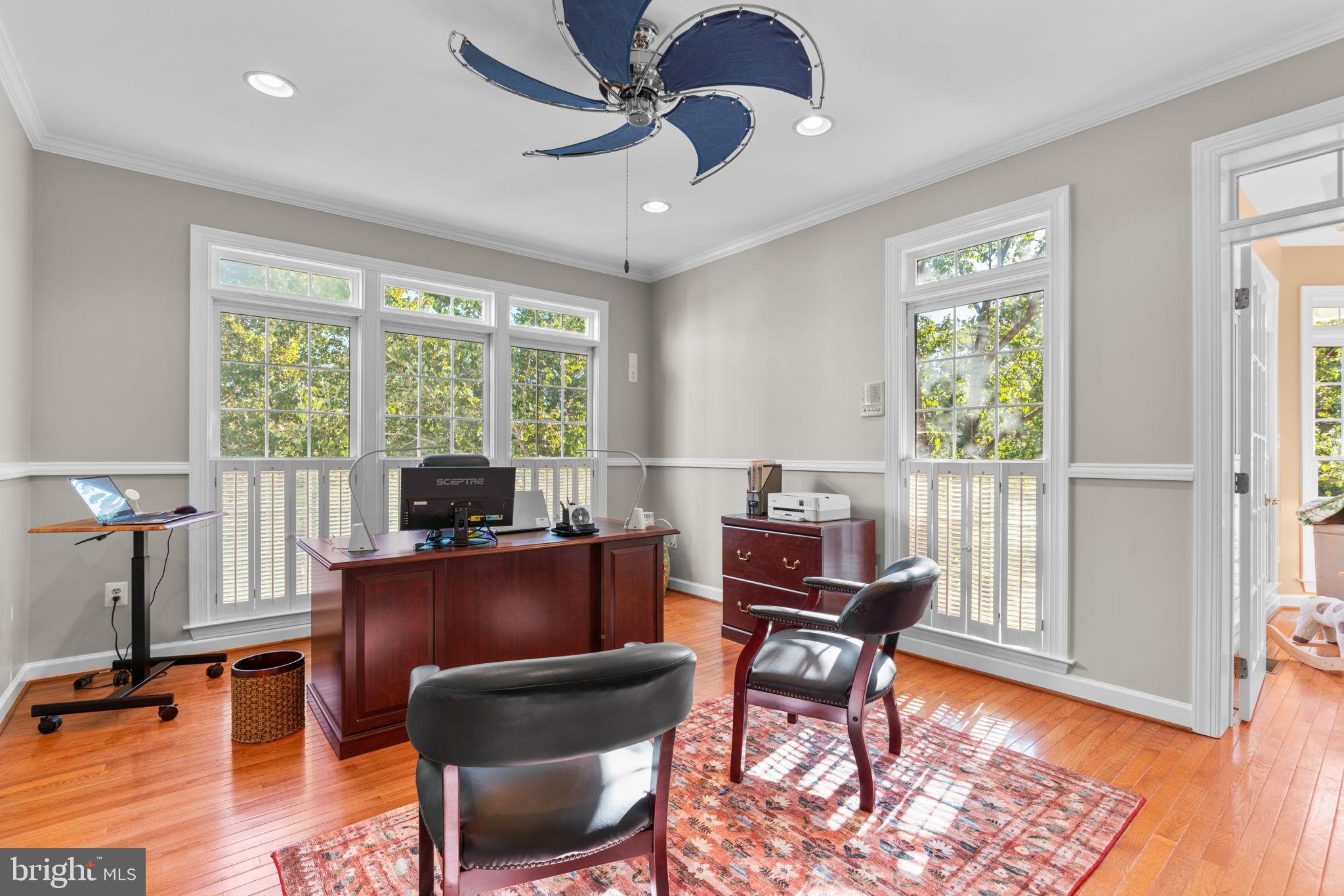 8061 Hunterbrooke Lane Fulton, MD 20759 - Photo 22 of 77 Main Level Office