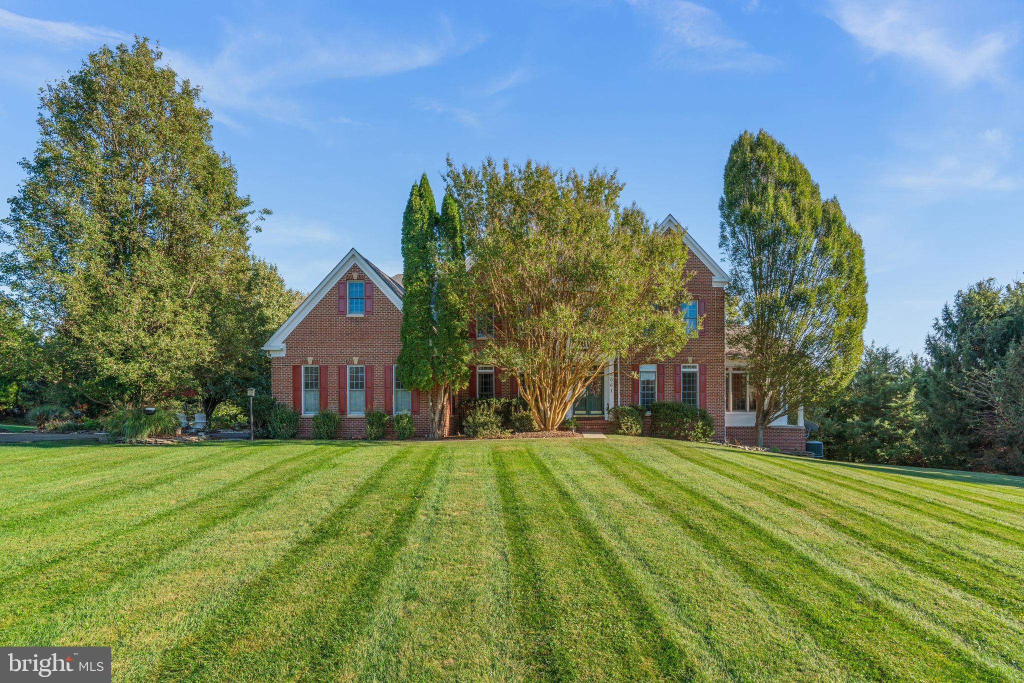 8061 Hunterbrooke Lane Fulton, MD 20759 - Photo 3 of 77 Charming brick home on generous lot.
