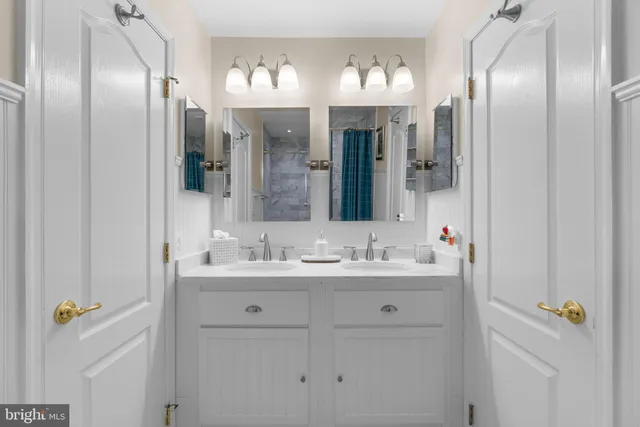 $1,575,000 | 8061 Hunterbrooke Lane, Fulton, MD 20759