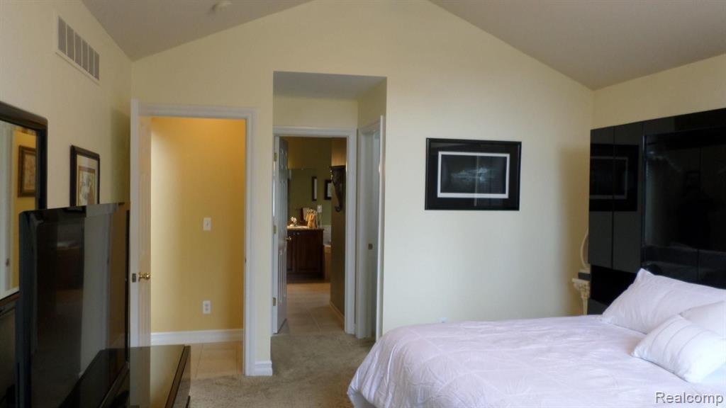 49603 Compass Point Drive Chesterfield, MI 48047 - Photo 23 of 89