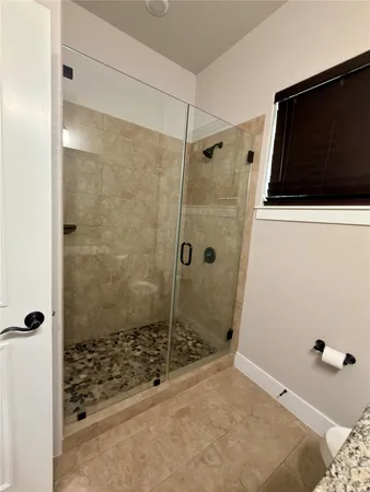 $3,800 | 127 Comanche Trail, Unit A, Elgin, TX 78621