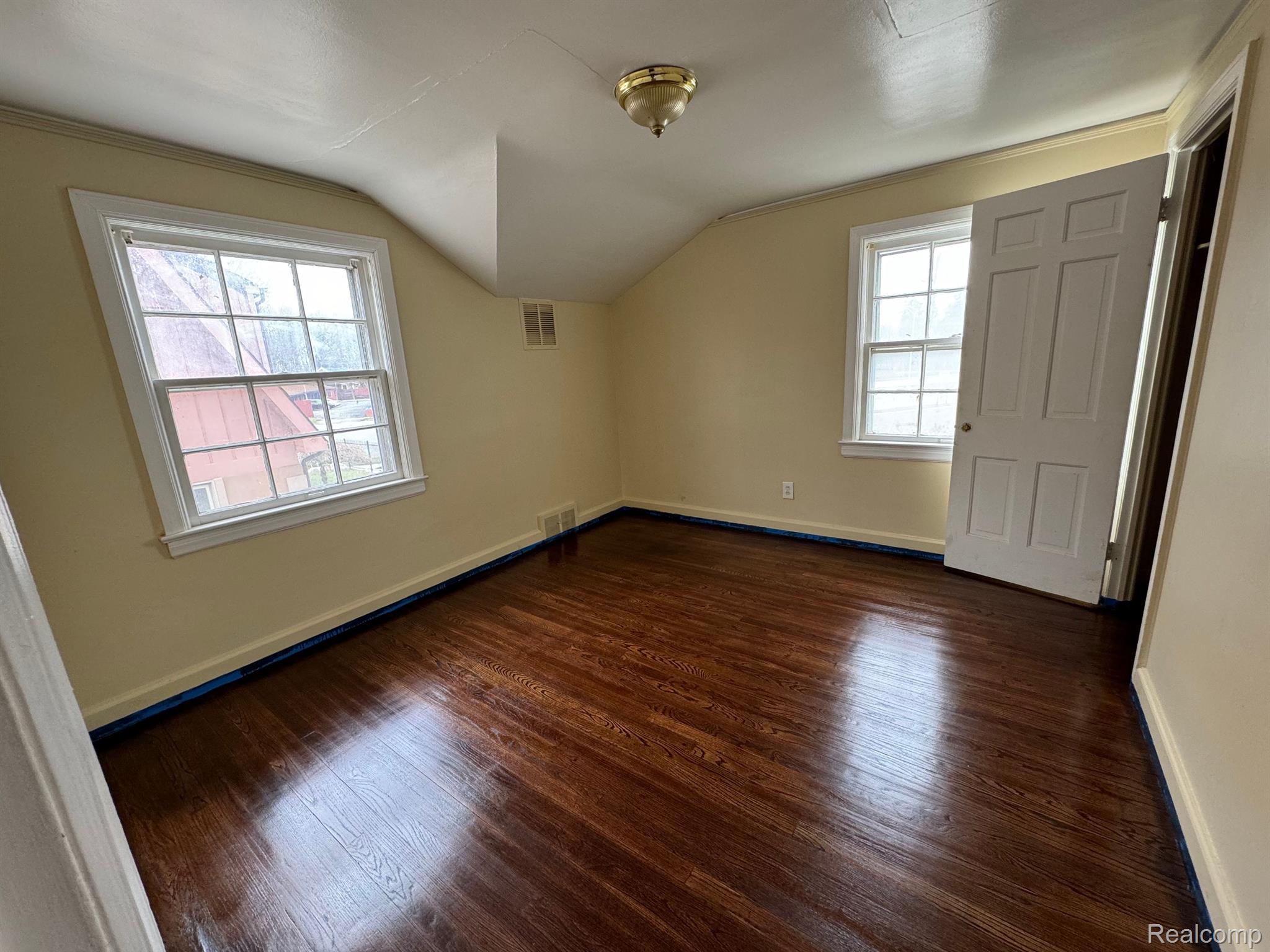 17826 Berg Road Detroit, MI 48219 - Photo 12 of 17 Gallery Image 12