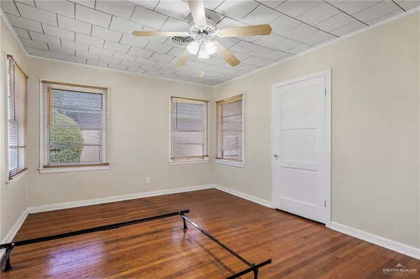 $1,300 | 518 East Kelly Avenue, Pharr, TX 78577