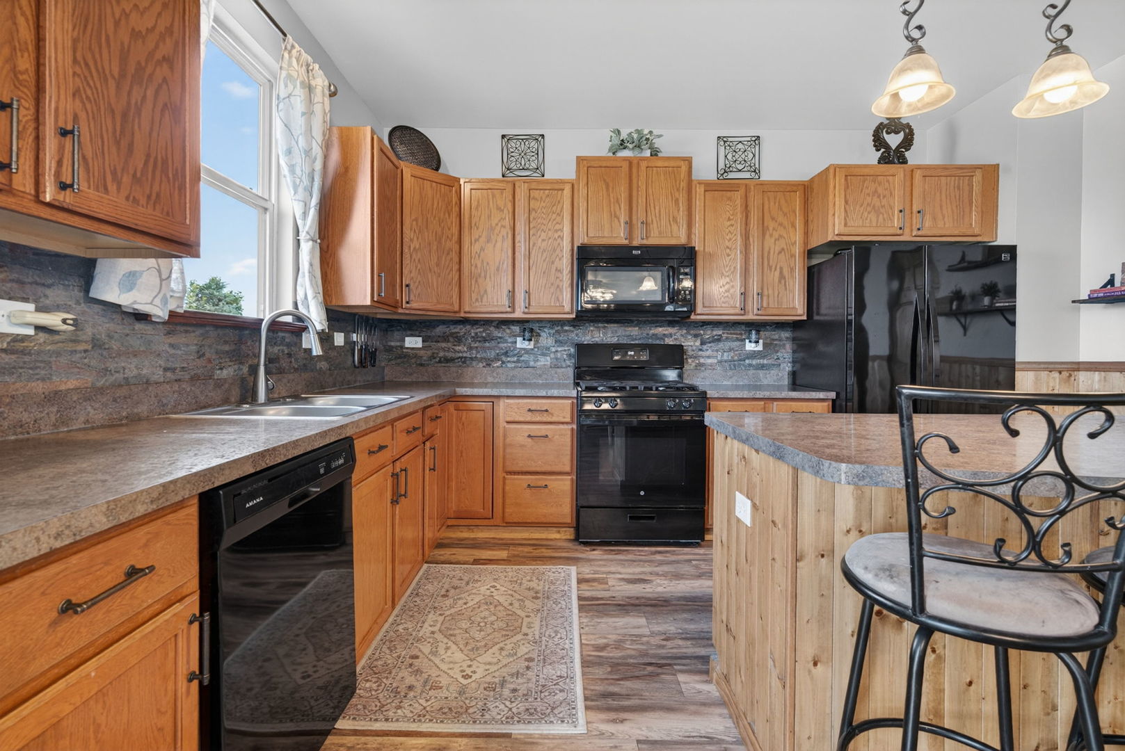 905 Avalon Way Minooka, IL 60447 - Photo 23 of 51