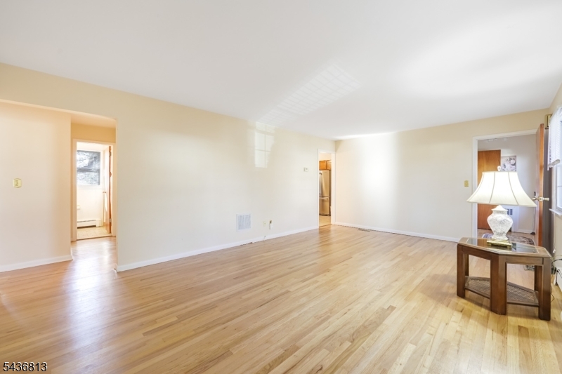 68 Colgate Avenue, Unit 2 Paramus, NJ 07652 - Photo 7 of 11