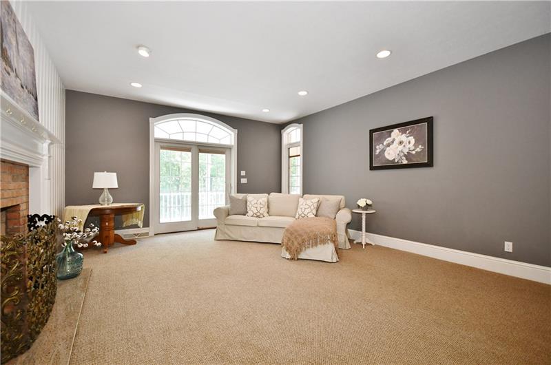 154 Cashdollar Road Mars, PA 16046 - Photo 11 of 25