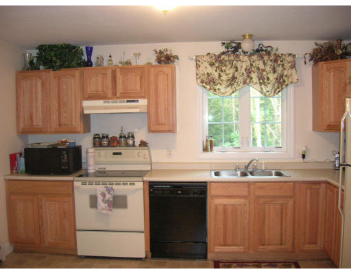 20 Royalston Road Phillipston, MA 01331 - Photo 3 of 12