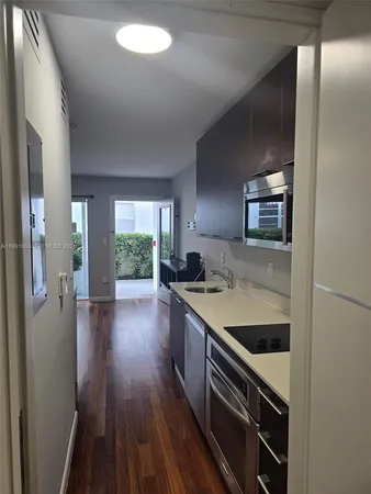$1,900 | 1550 Pennsylvania Avenue, Unit 113, Miami Beach, FL 33139
