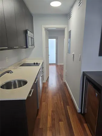 $1,900 | 1550 Pennsylvania Avenue, Unit 113, Miami Beach, FL 33139