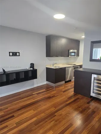 $1,900 | 1550 Pennsylvania Avenue, Unit 113, Miami Beach, FL 33139